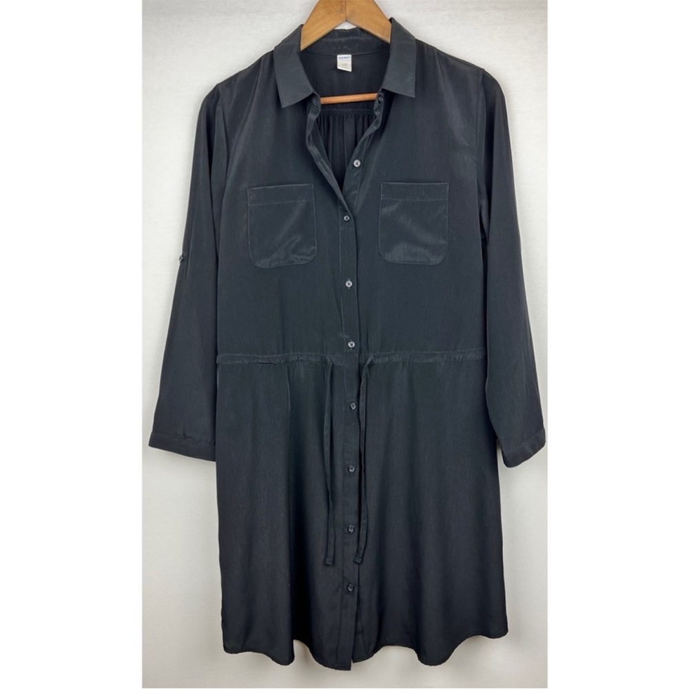Old Navy Black Satin-Like cinch waist dress